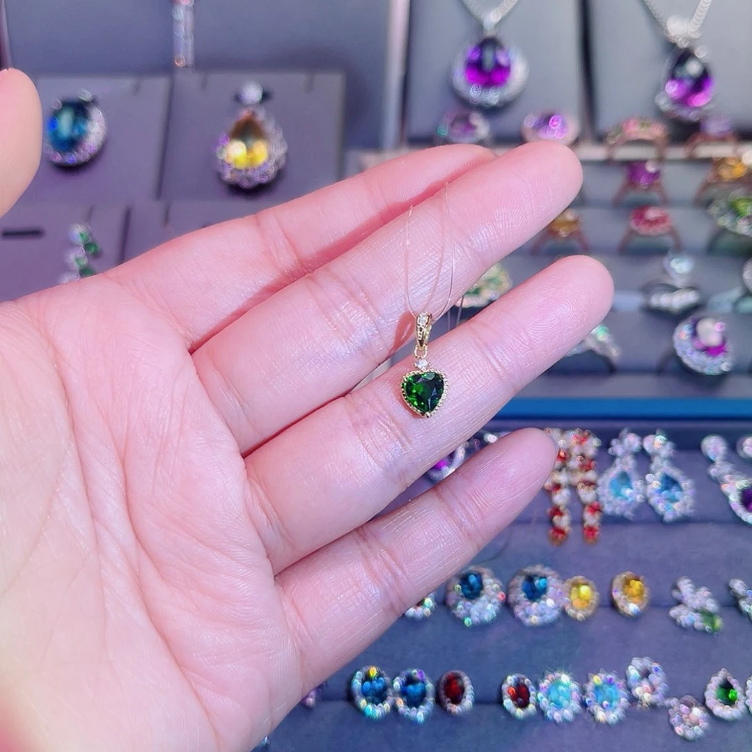 银S925镶嵌透辉石吊坠