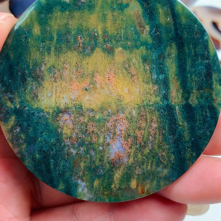 未镶嵌颈饰玛瑙/玉髓生*部