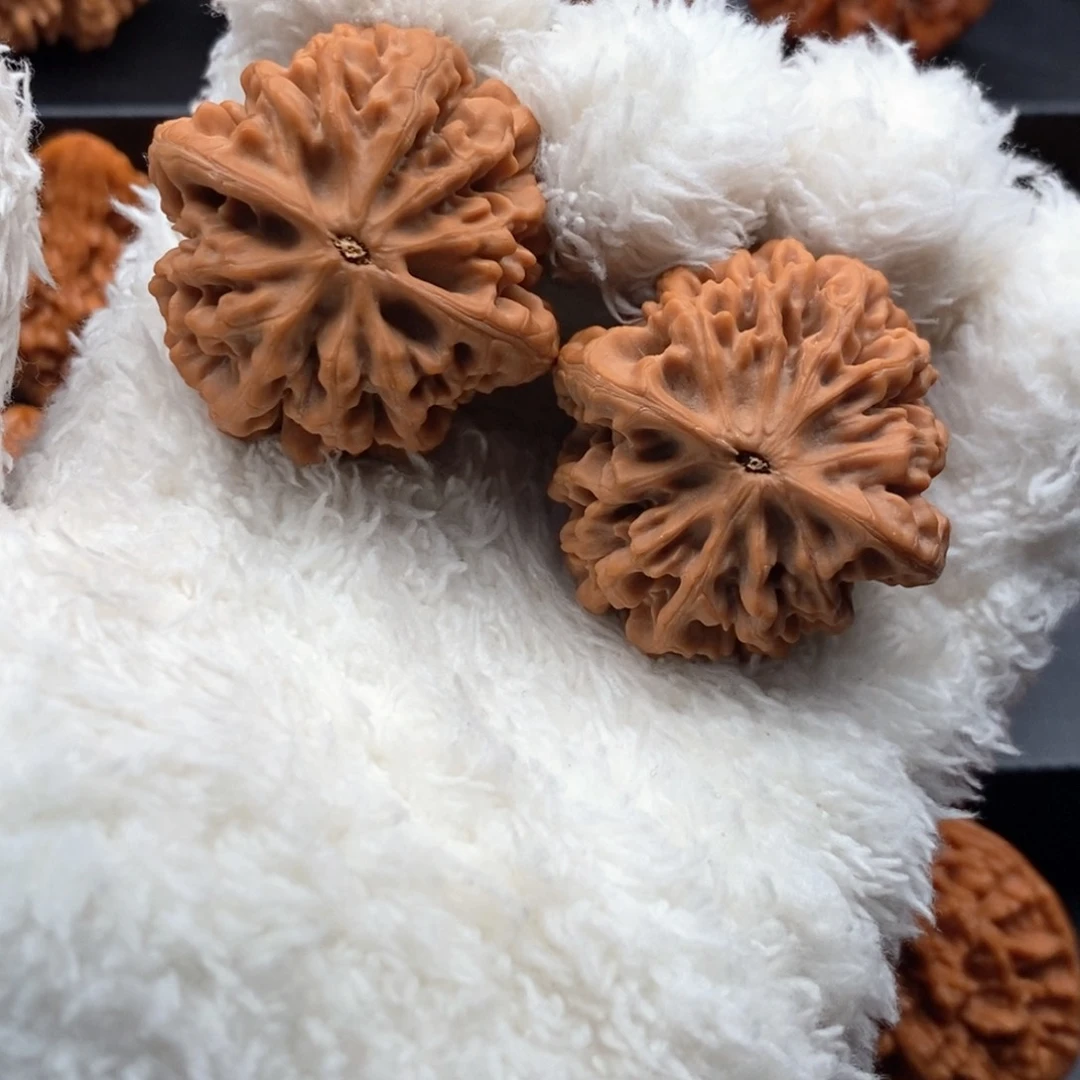 把件文玩核桃枫**筱秦岭文玩核桃