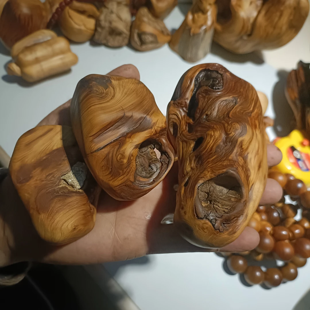 太行崖柏手工雕刻手把件艺术根雕作品