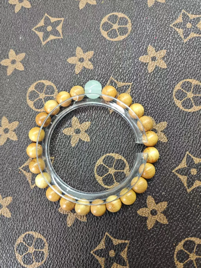 【不带盒发货】芭比檀8m单圈  A001