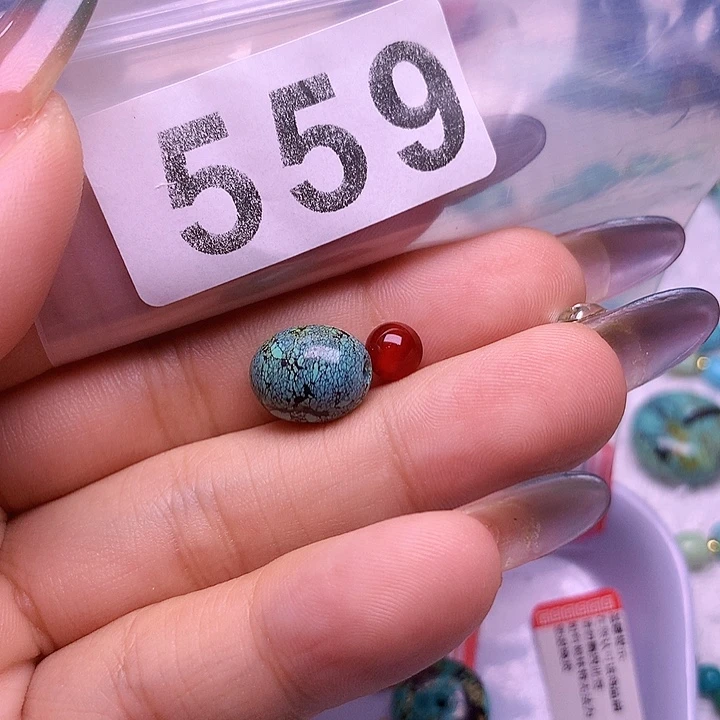 南红玛瑙未镶嵌珠宝奇石