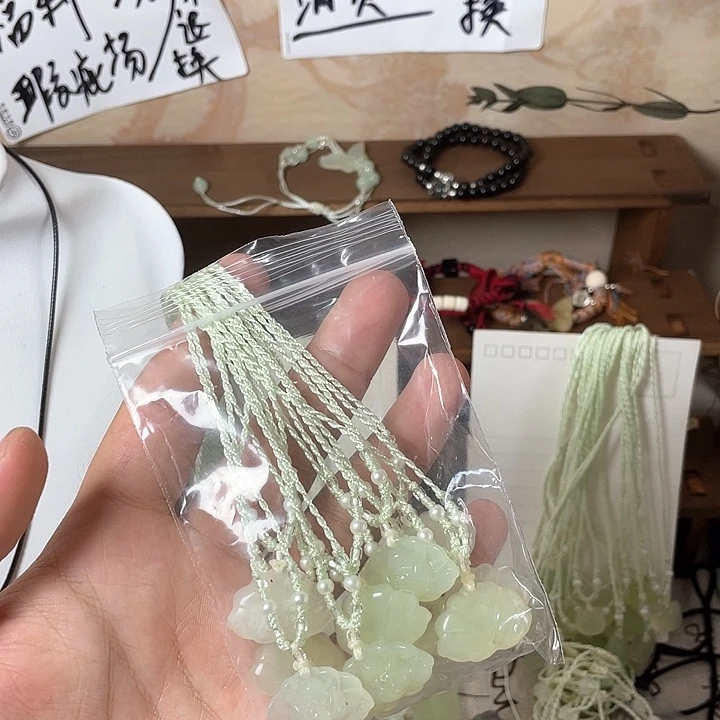 蛇纹石玉合金多样性随机发1个