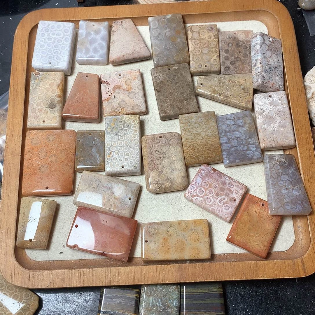 石英质玉颈饰未镶嵌阳**力