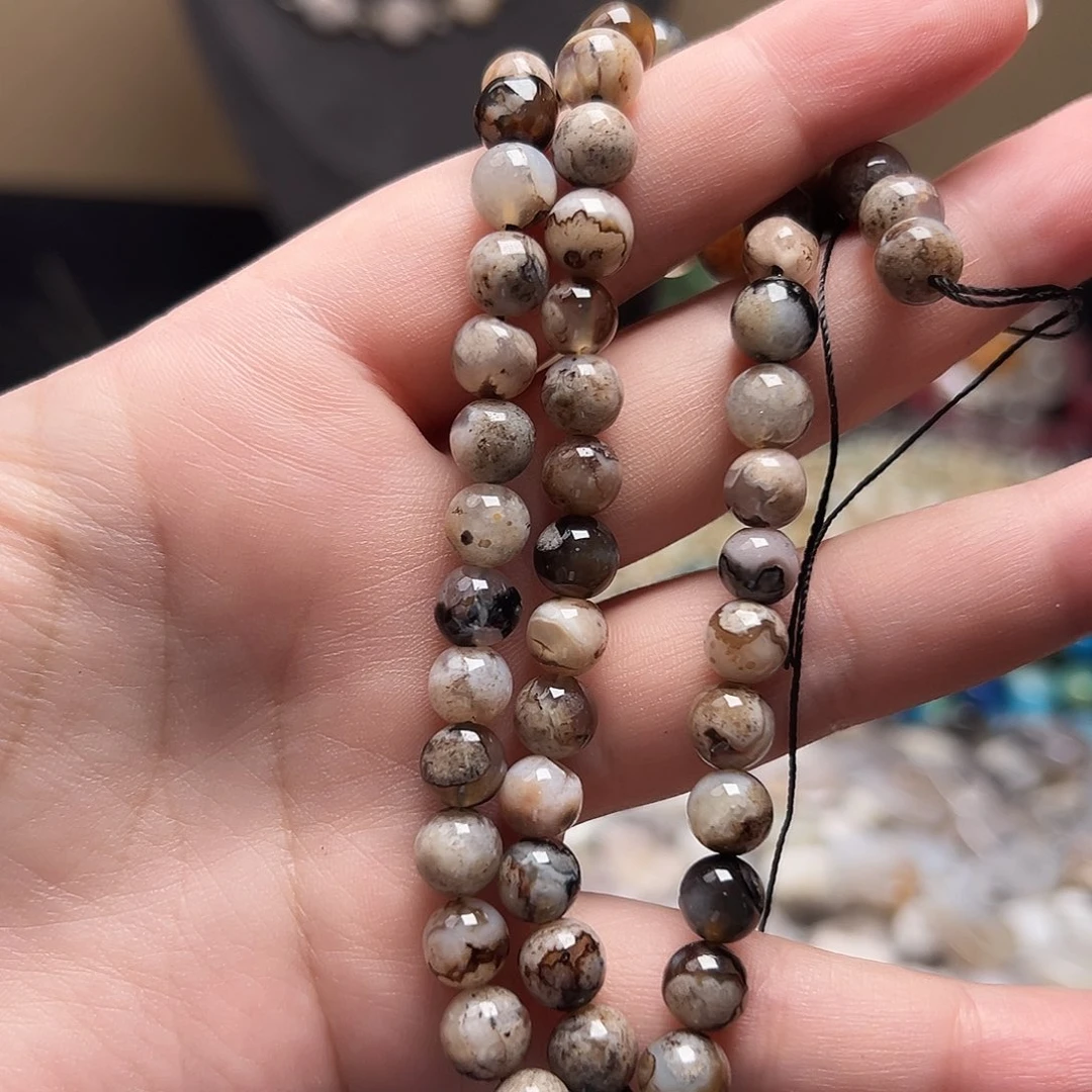 玛瑙/玉髓合金珠宝半成品D444，7.6mm天然樱花玛瑙圆珠一条