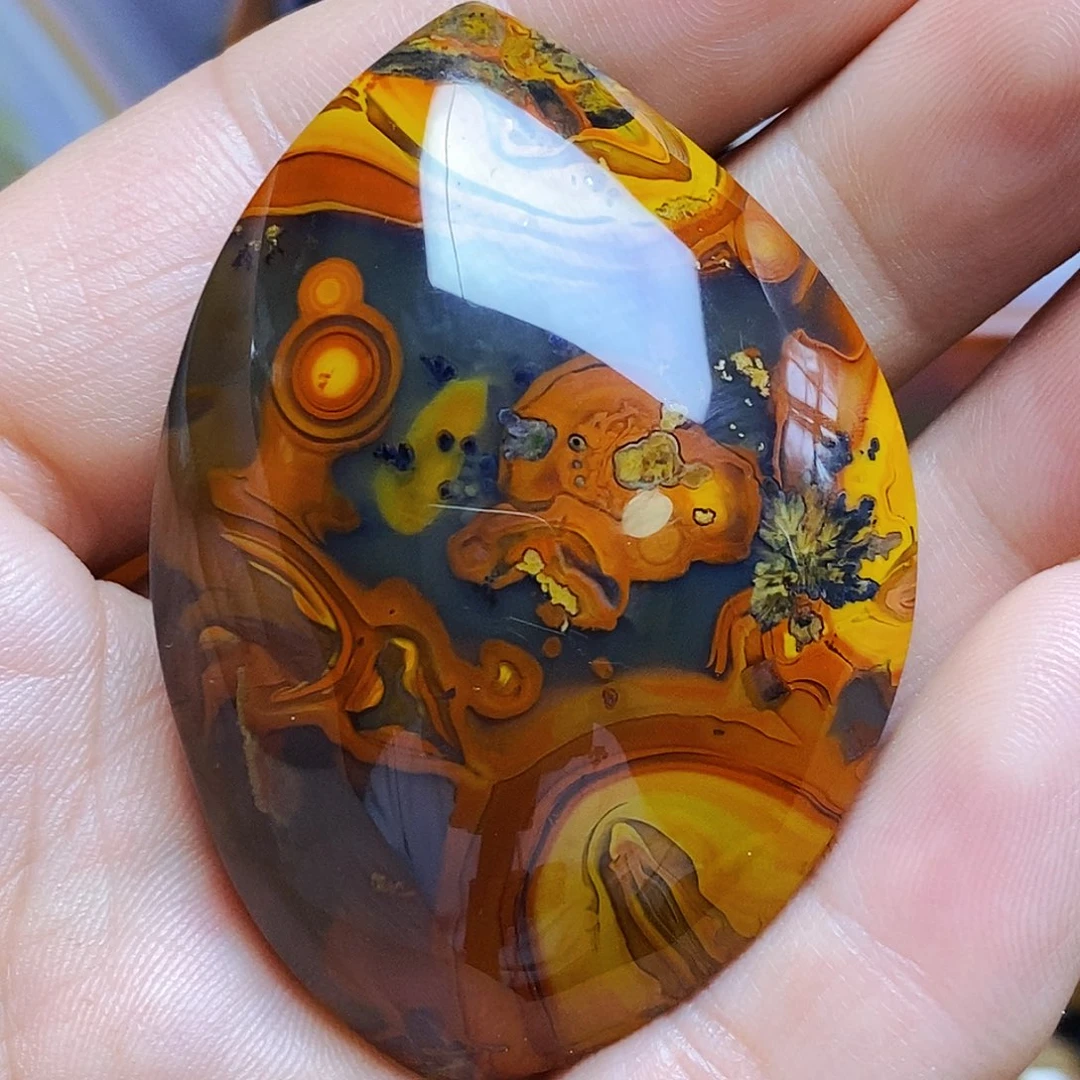 亿***成玛瑙/玉髓未镶嵌吊坠(不含链)