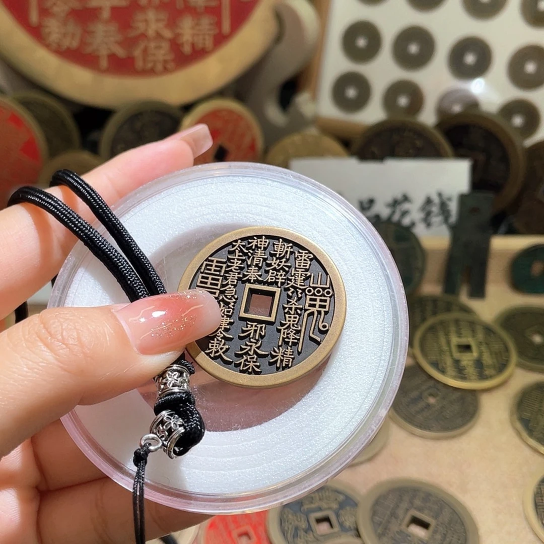 铜现代失腊工艺品