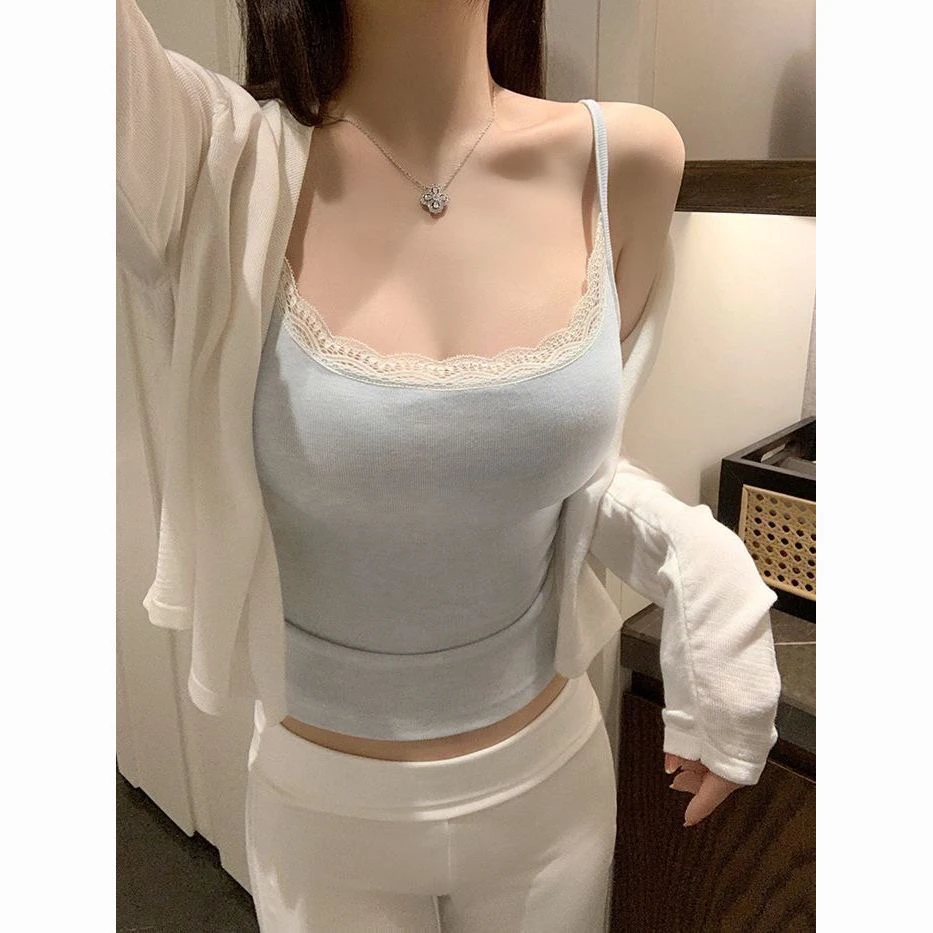 辣妹吊带念到名字去拍