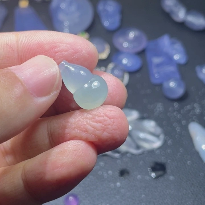 雪***醉翡翠未镶嵌颈饰2355