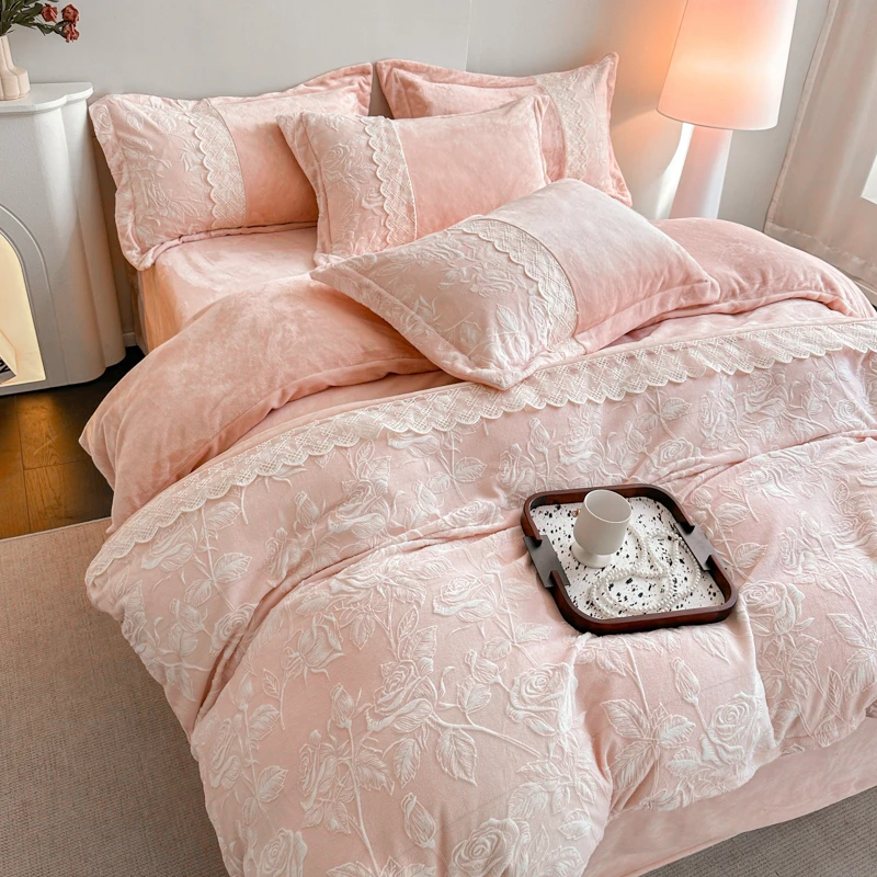 加厚8-9斤   雕花云绒牛奶绒四件套轻奢  秋冬双面加绒被套高端