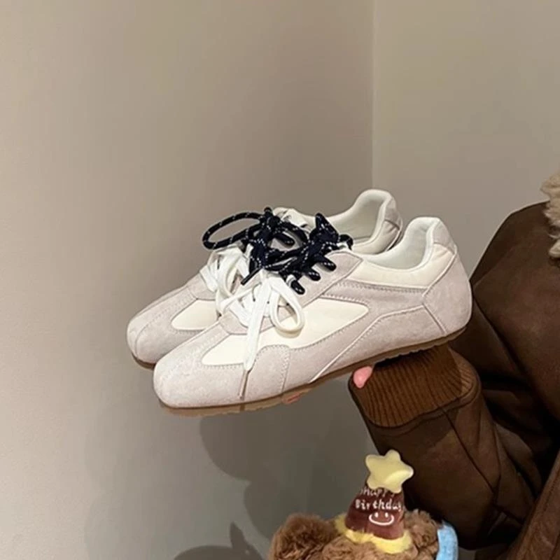 内增高复古德训鞋女双鞋带新款运动休闲鞋阿甘鞋平底超火百搭女鞋