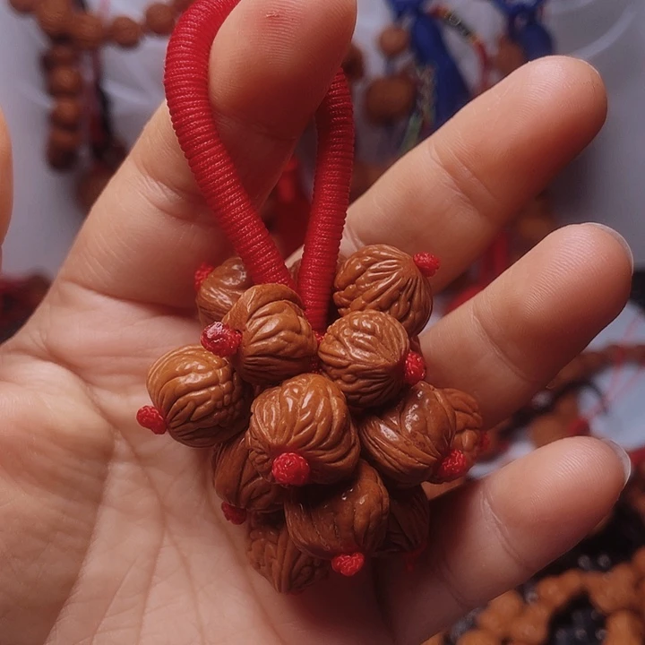 吊坠桃核龙纹桃枭