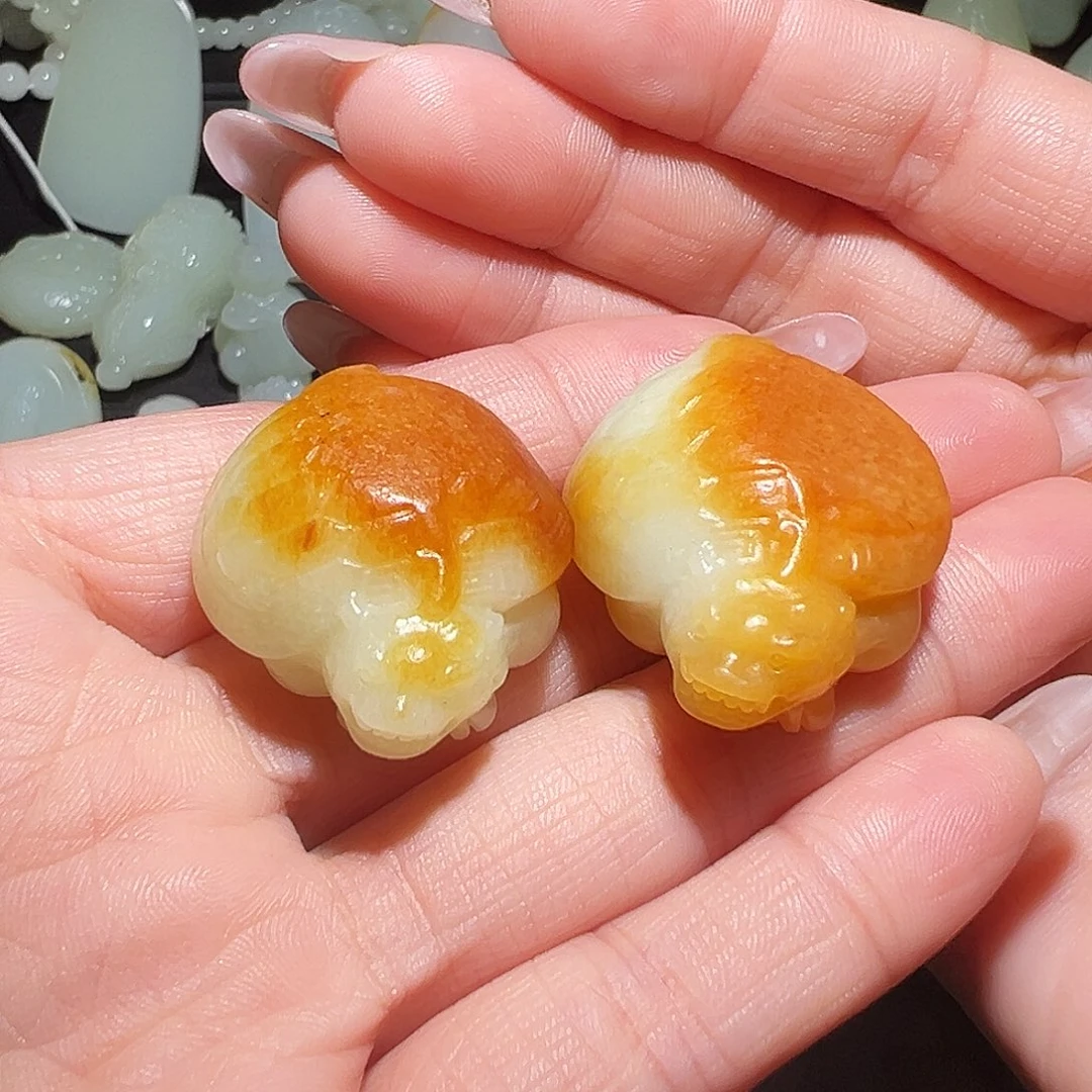 颈饰未镶嵌和田玉朽**芽