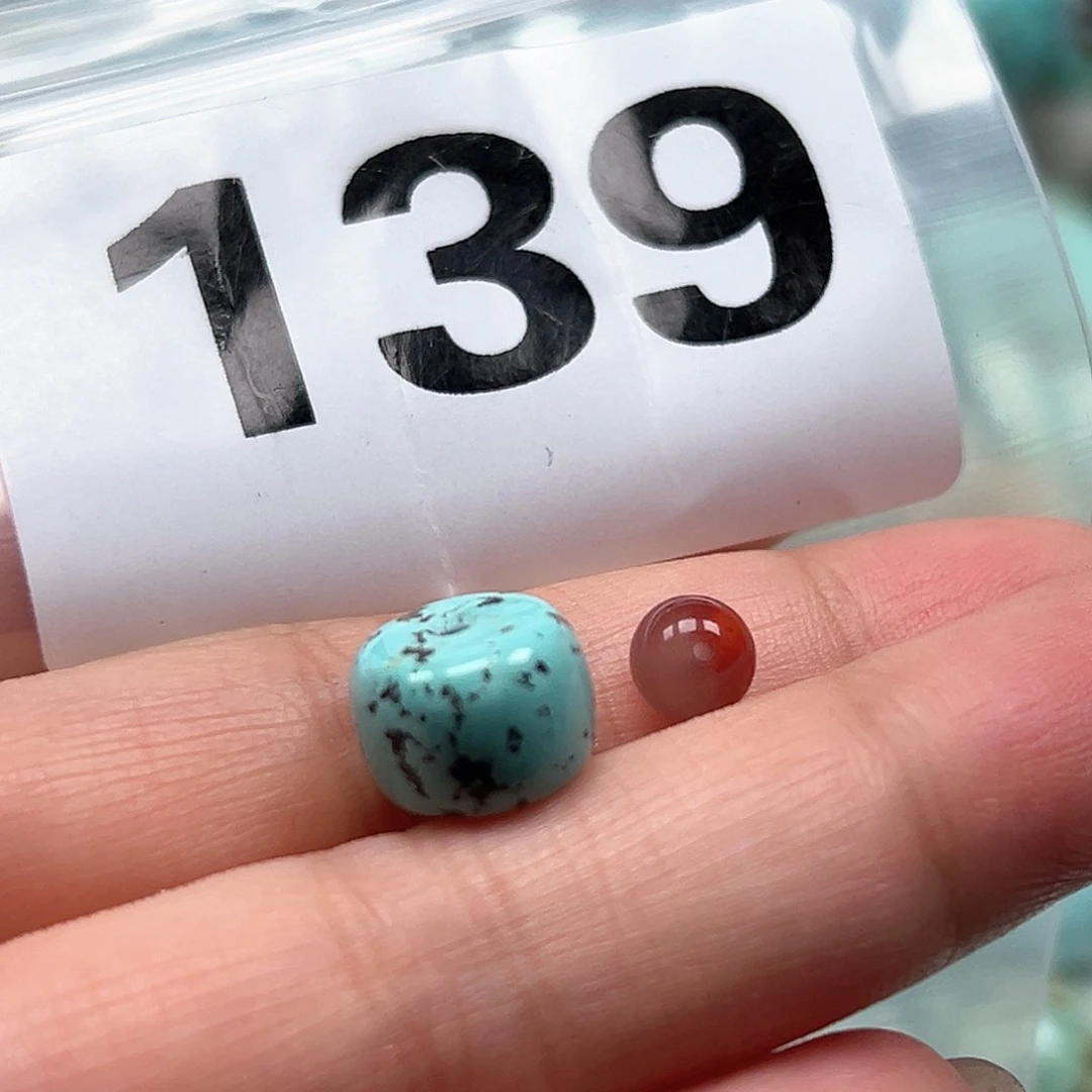 南红玛瑙颈饰未镶嵌