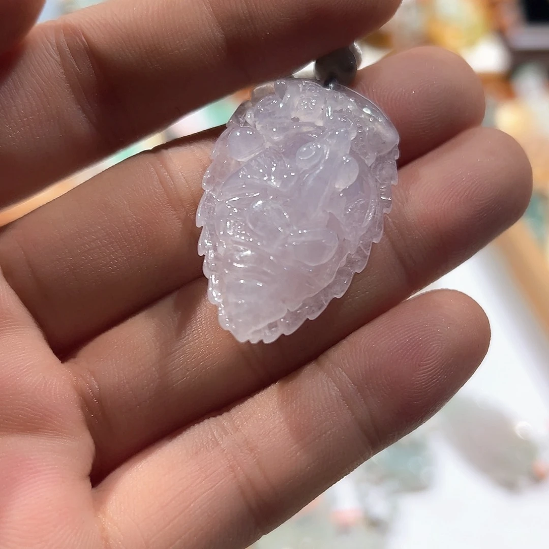 山***哥翡翠未镶嵌颈饰挂件