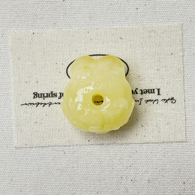 蜜蜡甜甜圈兔子-琥珀蜜蜡精品-打孔不退不换-多样性发其一