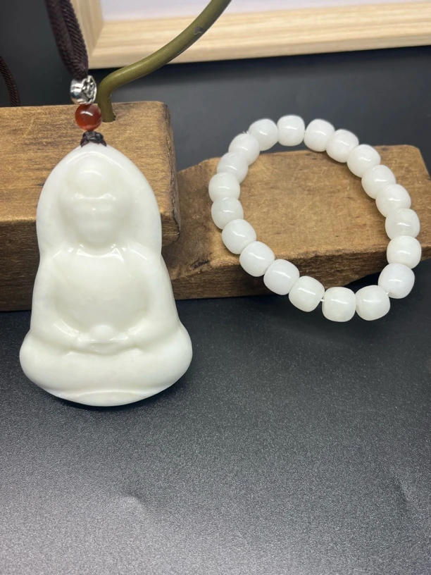 精品和田玉白玉观音吊坠，和田玉白玉手串一套