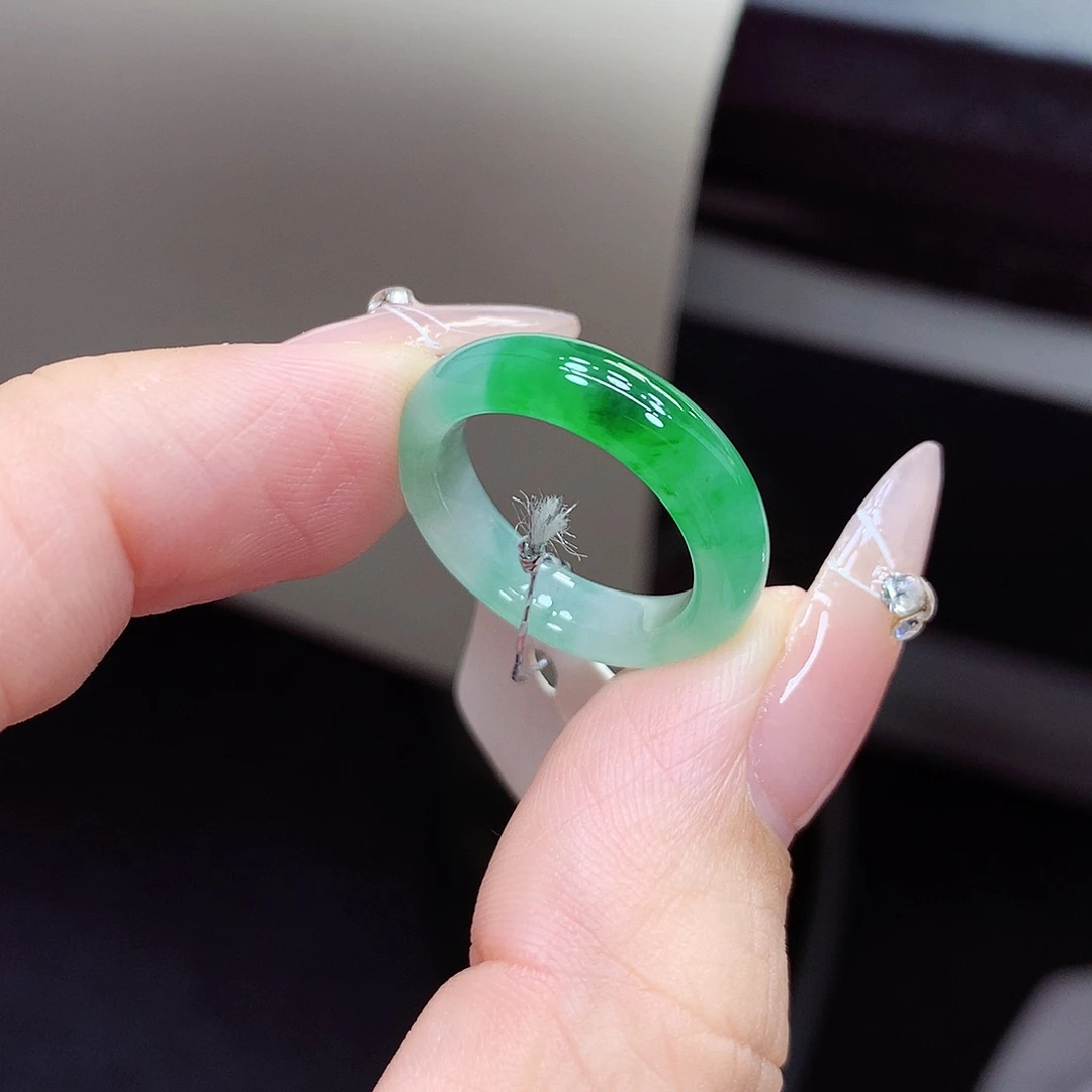 翡翠戒指未镶嵌11号