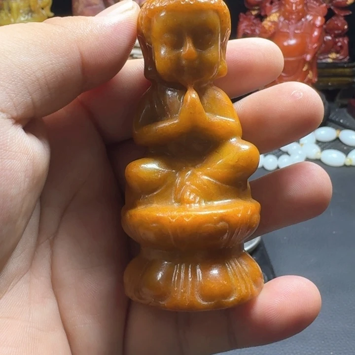 和田玉（糖玉）未镶嵌挂件