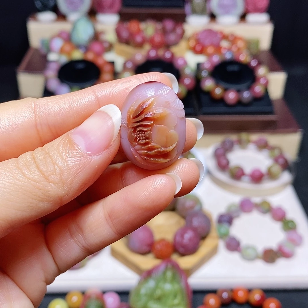 玛瑙/玉髓未镶嵌盐源玛瑙牡丹花蛋蛋