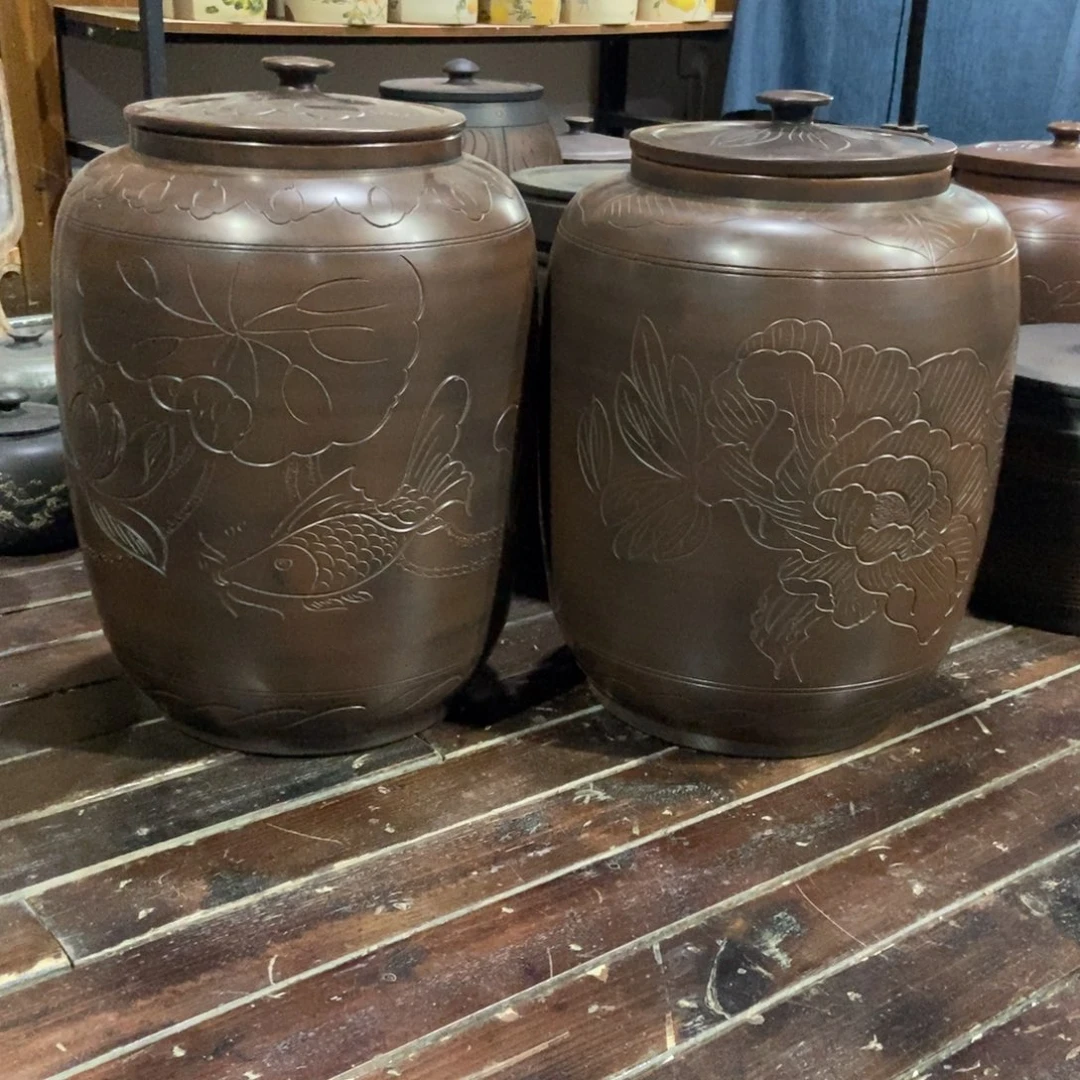 建水紫陶手工线雕三号缸两个