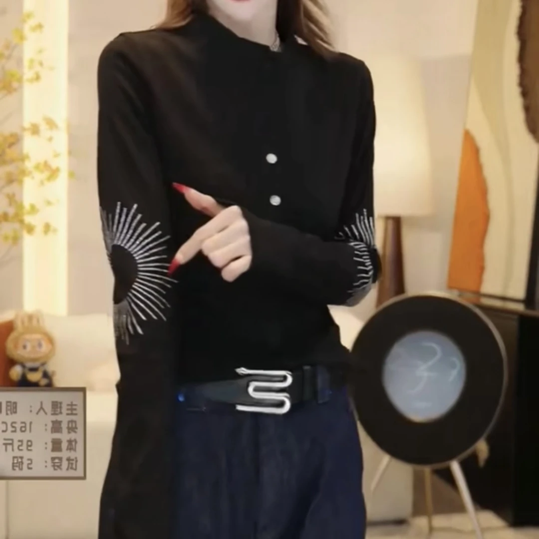 欧美风长袖烫钻宽松型千金风T恤黑色伪装可爱风国风5230