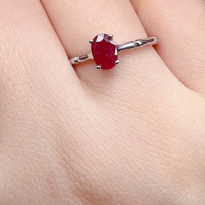 红宝石银S925镶嵌戒指