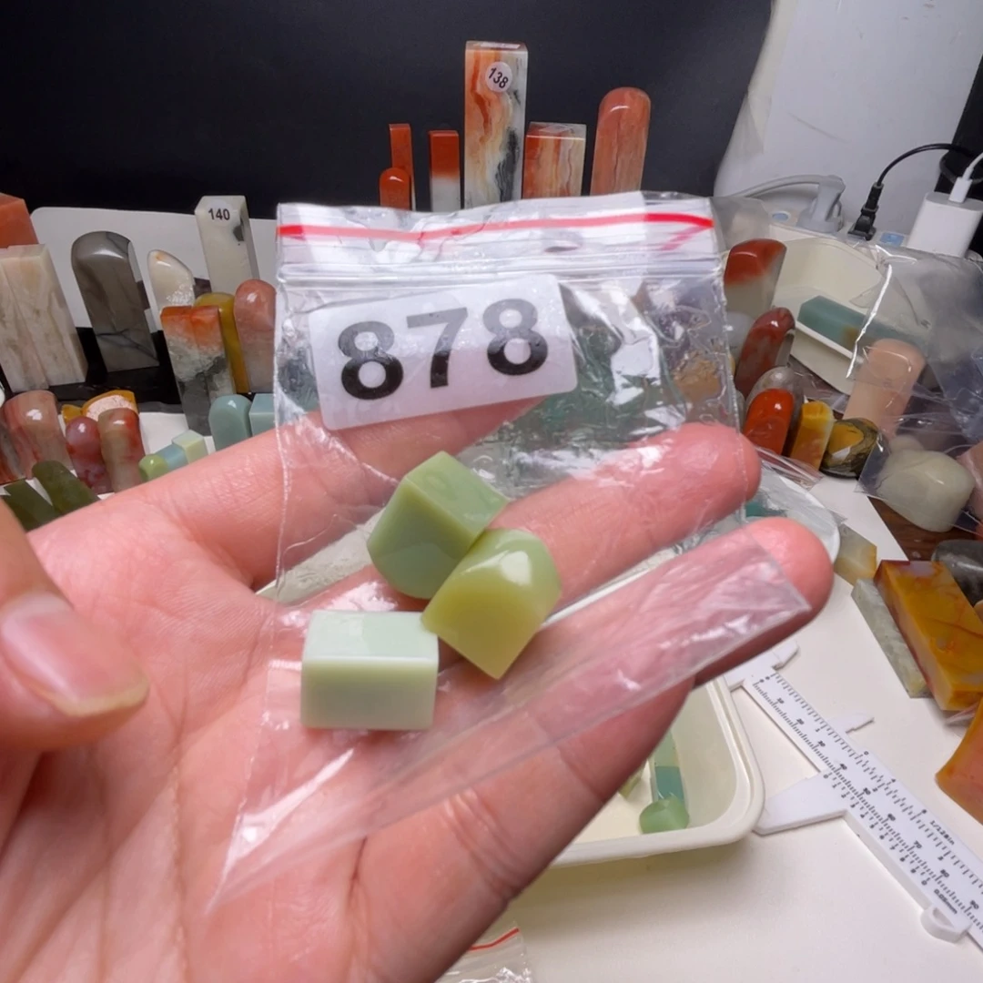 自***行老挝石啦啦啦啦啦啦