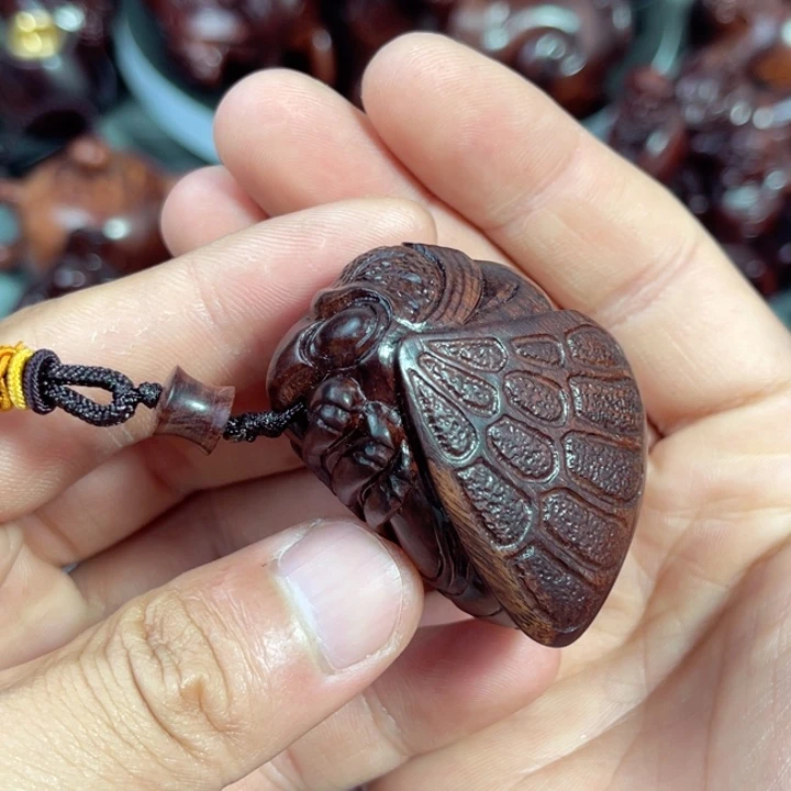 黄花梨/降香黄檀把件知了