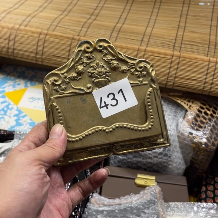 中古物品默认微瑕不退不换