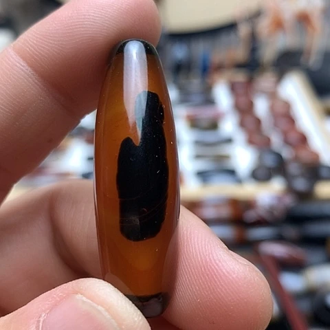 玛瑙/玉髓颈饰合金