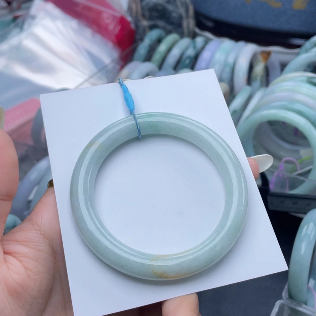 翡翠未镶嵌手镯58圈