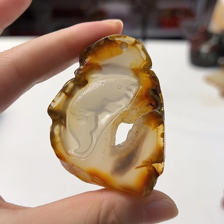 未镶嵌颈饰玛瑙/玉髓
