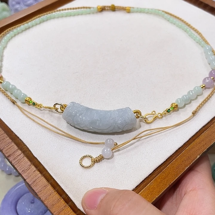 翡翠未镶嵌颈饰翡翠吊坠