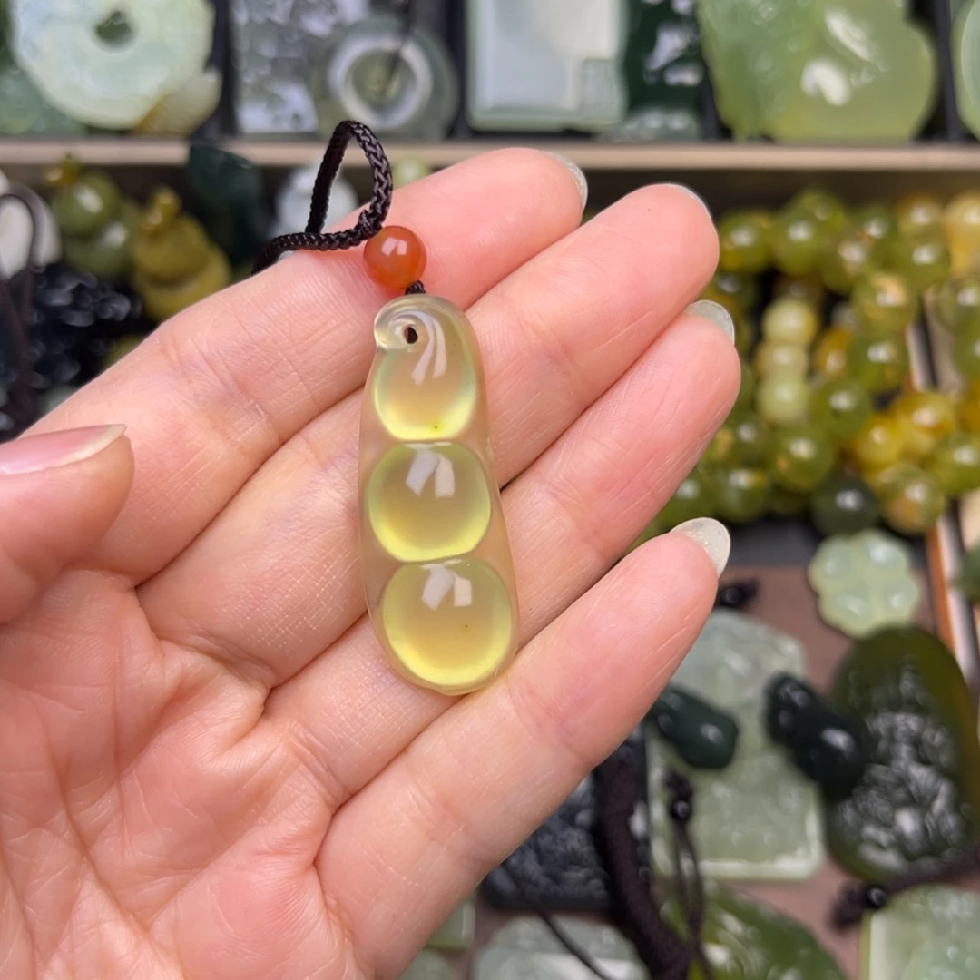 蛇纹石玉未镶嵌吊坠(不含链)