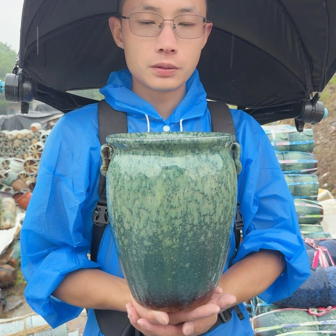 紫砂花盆口19高25（一个雪花绿镇店之宝