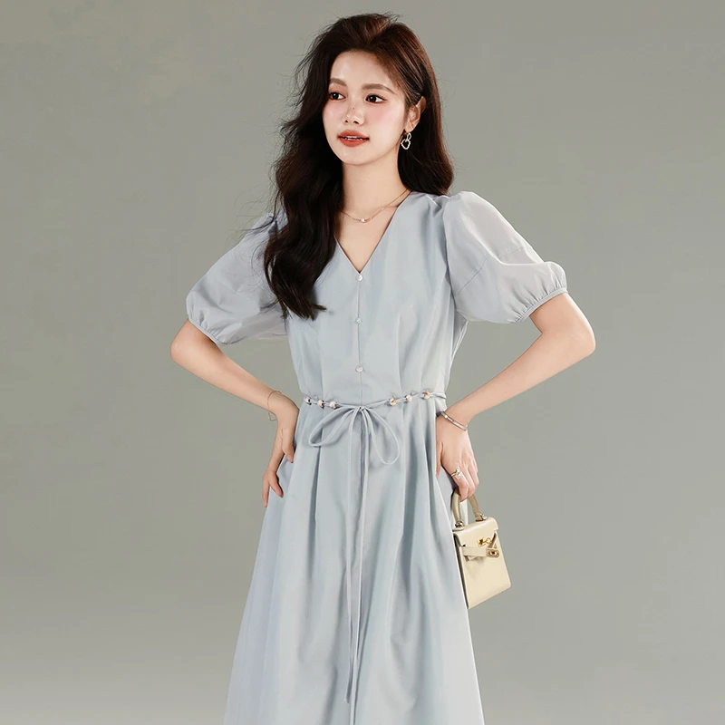 法式夏季女装气质连衣裙2025年夏季新款V领收腰时尚简约a字裙1317