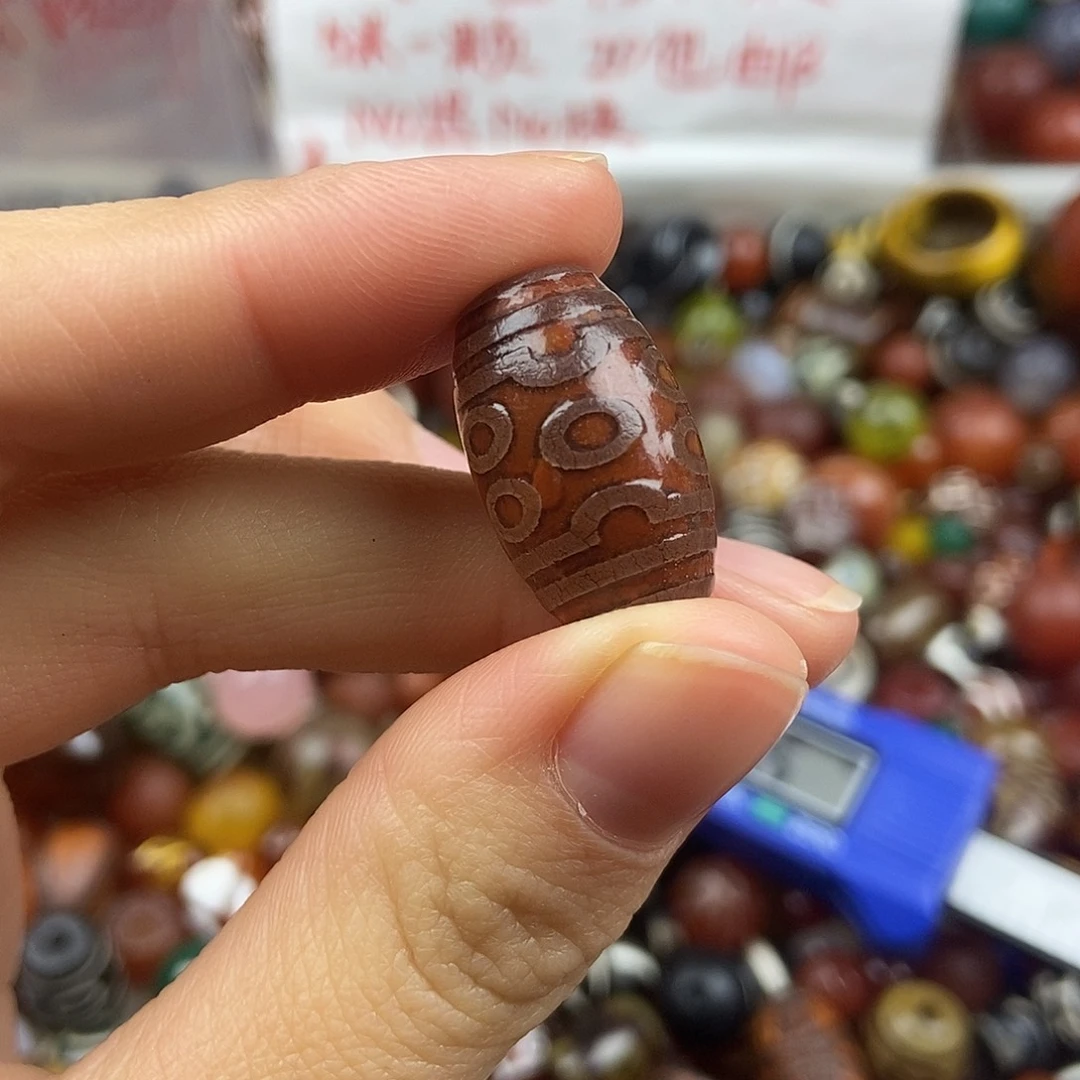 从***迫玛瑙/玉髓未镶嵌玛瑙配珠玛瑙散珠