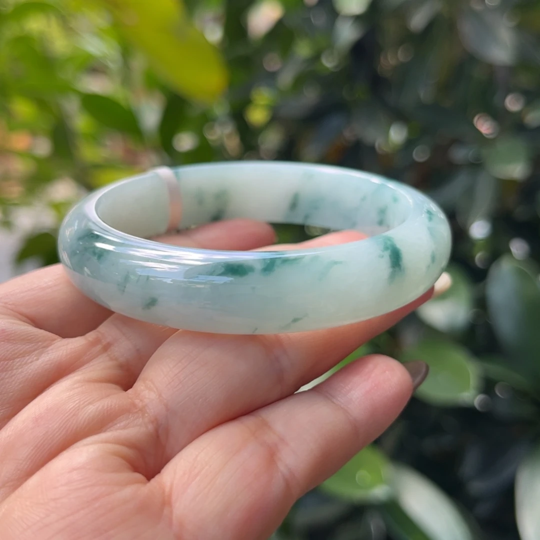 翡翠未镶嵌手镯57正圈