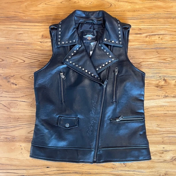 女士斜拉皮马甲四季