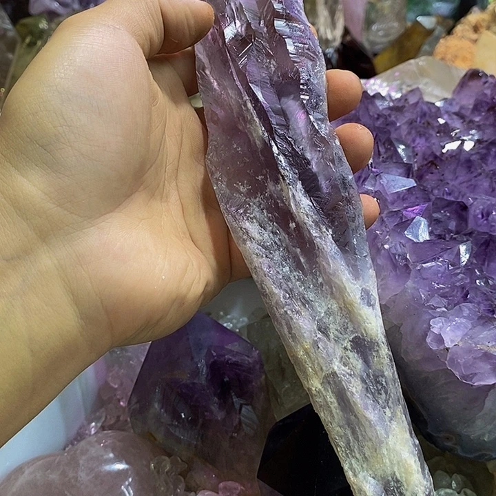 天***康未镶嵌珠宝半成品水晶
