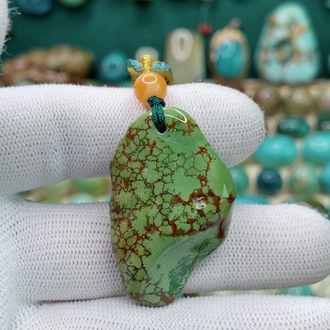 未镶嵌绿松石珠宝奇石