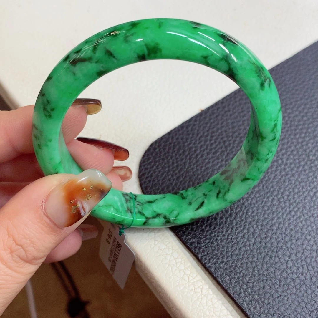 未镶嵌手镯翡翠N**a缅甸