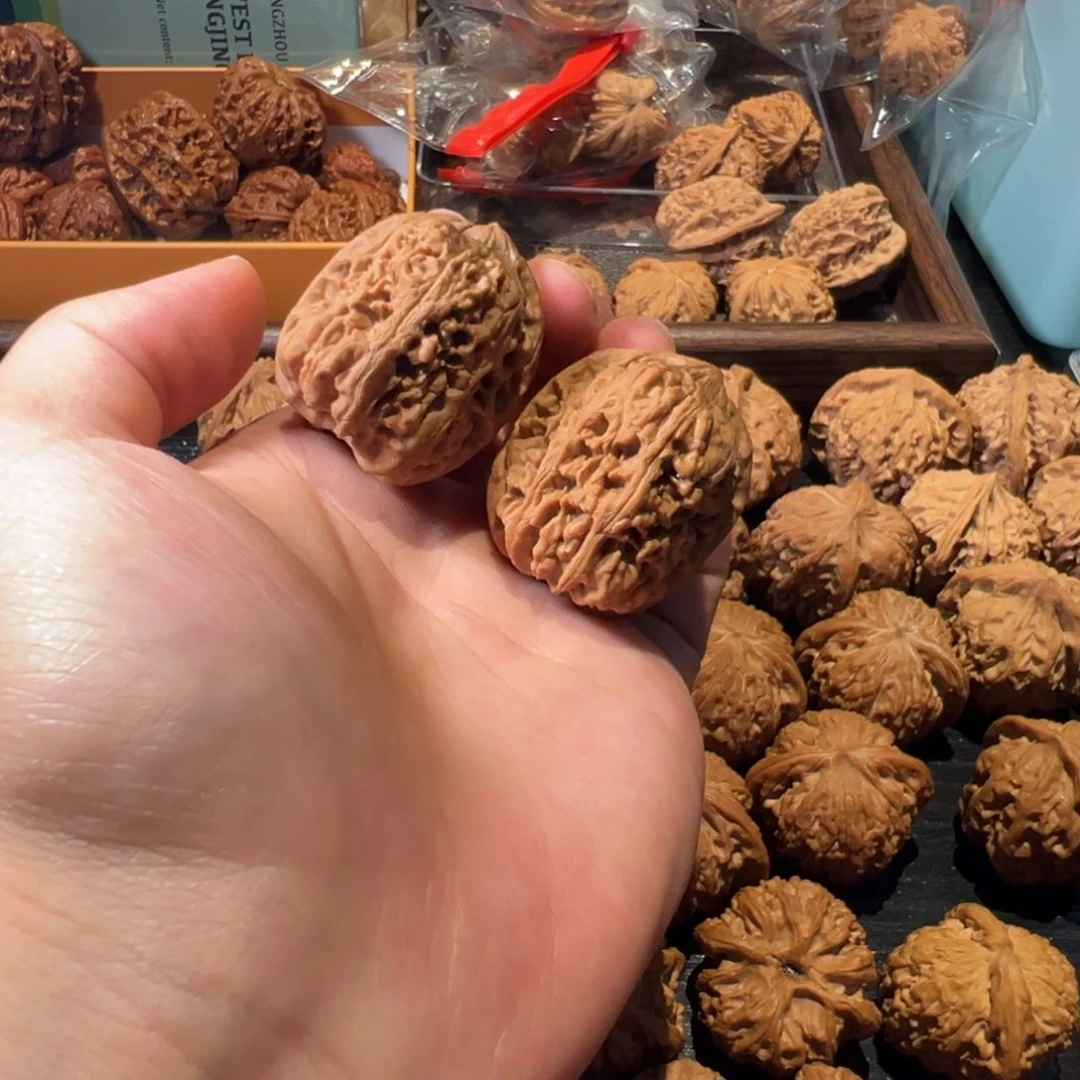 文玩核桃吊坠将军膀