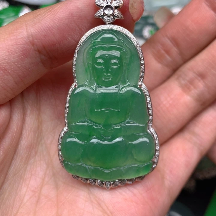 吊坠(不含链)18K金镶嵌翡翠