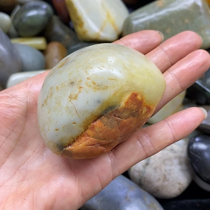 和田玉（糖玉）未镶嵌挂件