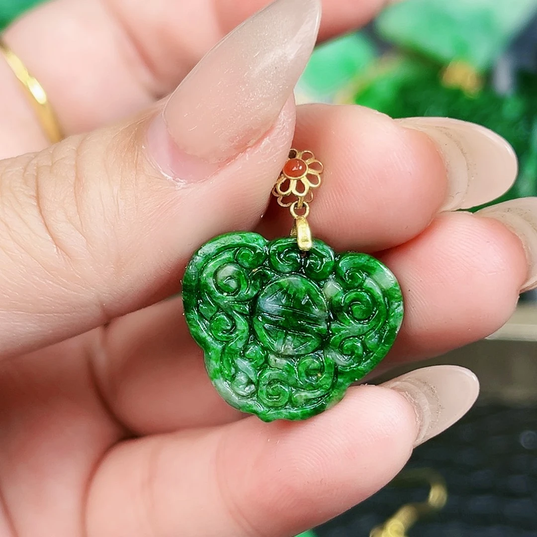 翡翠颈饰18K金镶嵌吊坠