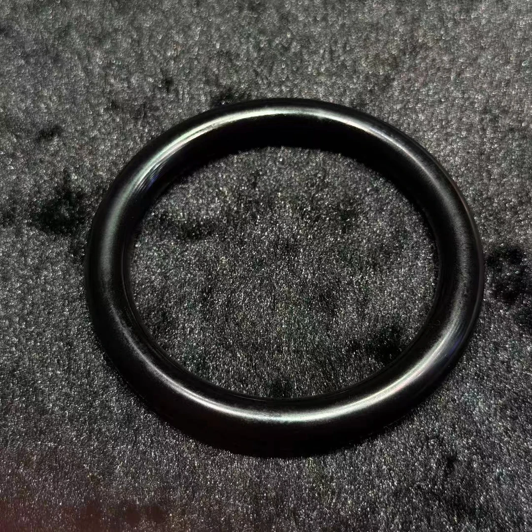 zbg2190和田玉墨玉手镯（天然珠宝多样性发其一）