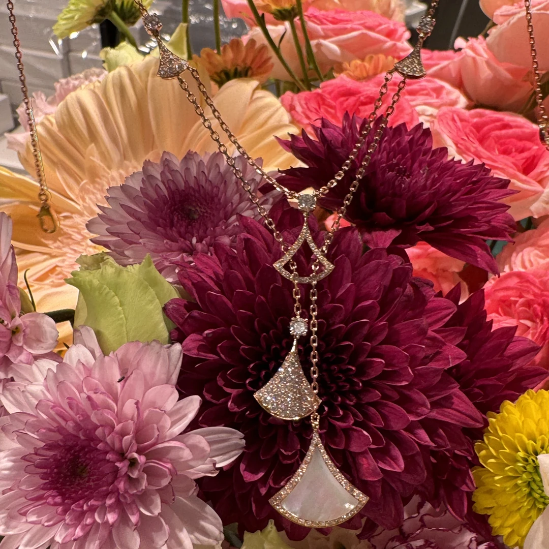 实验室培育钻石18K金扇形流苏项链轻奢满钻百搭