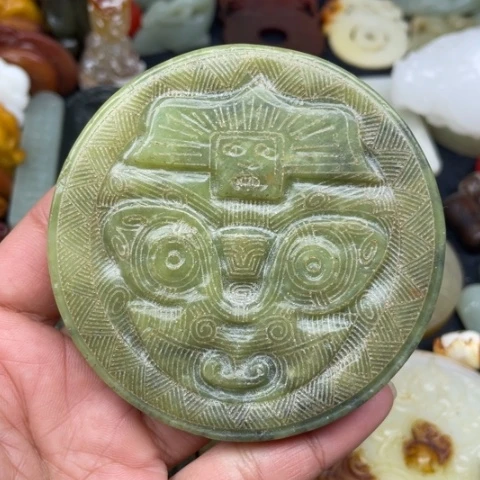 蛇纹石玉颈饰未镶嵌86